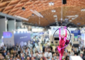 Smart Eventi supporta l’azienda Senec nella partecipazione alla fiera della sostenibilità di Rimini organizzando un party dagli effetti sorprendenti.